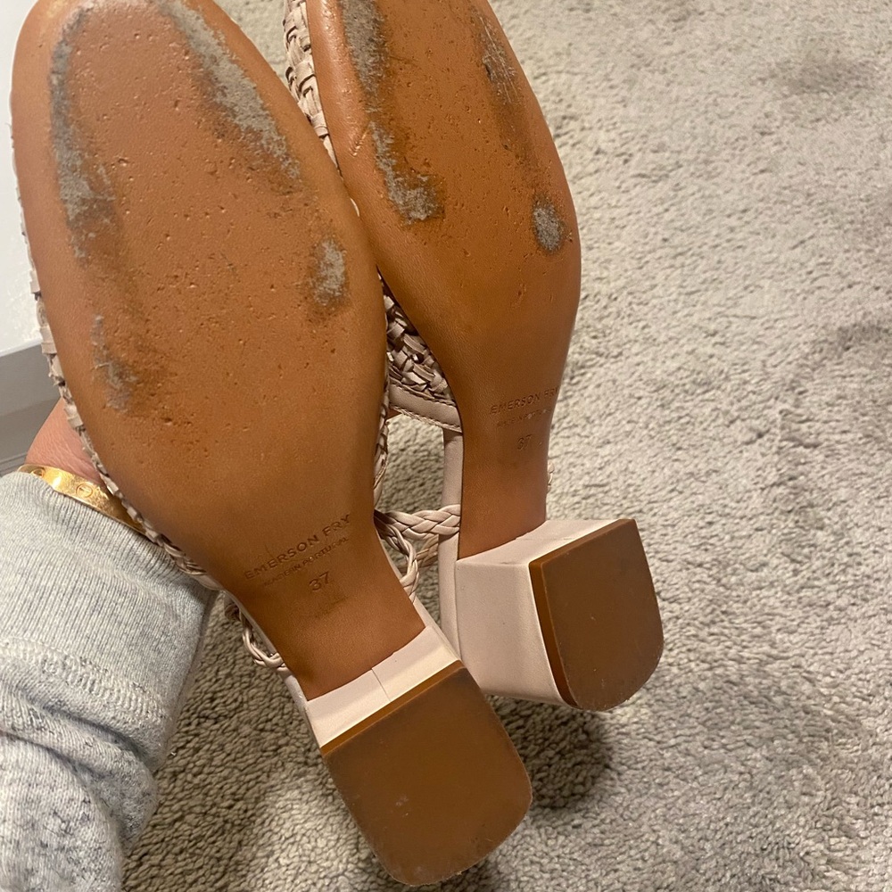 Emerson Fry - Elegant Woven Slingback Heels - Picture 6 of 6